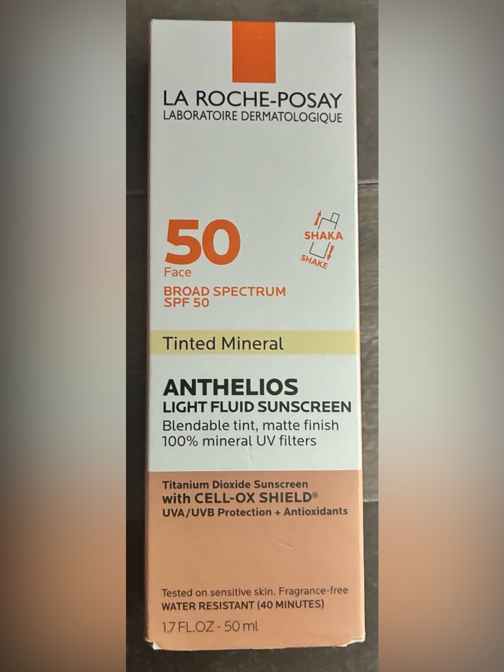 La Roche-Posay Anthelios Tinted Mineral Light Fluid SPF 50 1.7 oz